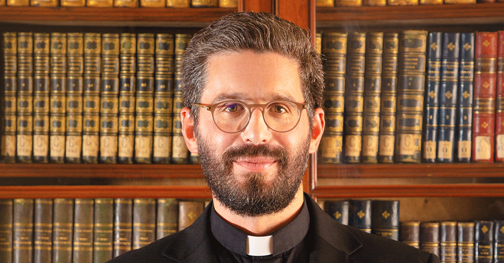 Le Père  Grégory WOIMBÉE est nommé nouveau Recteur de l'Ucly, Université catholique de Lyon