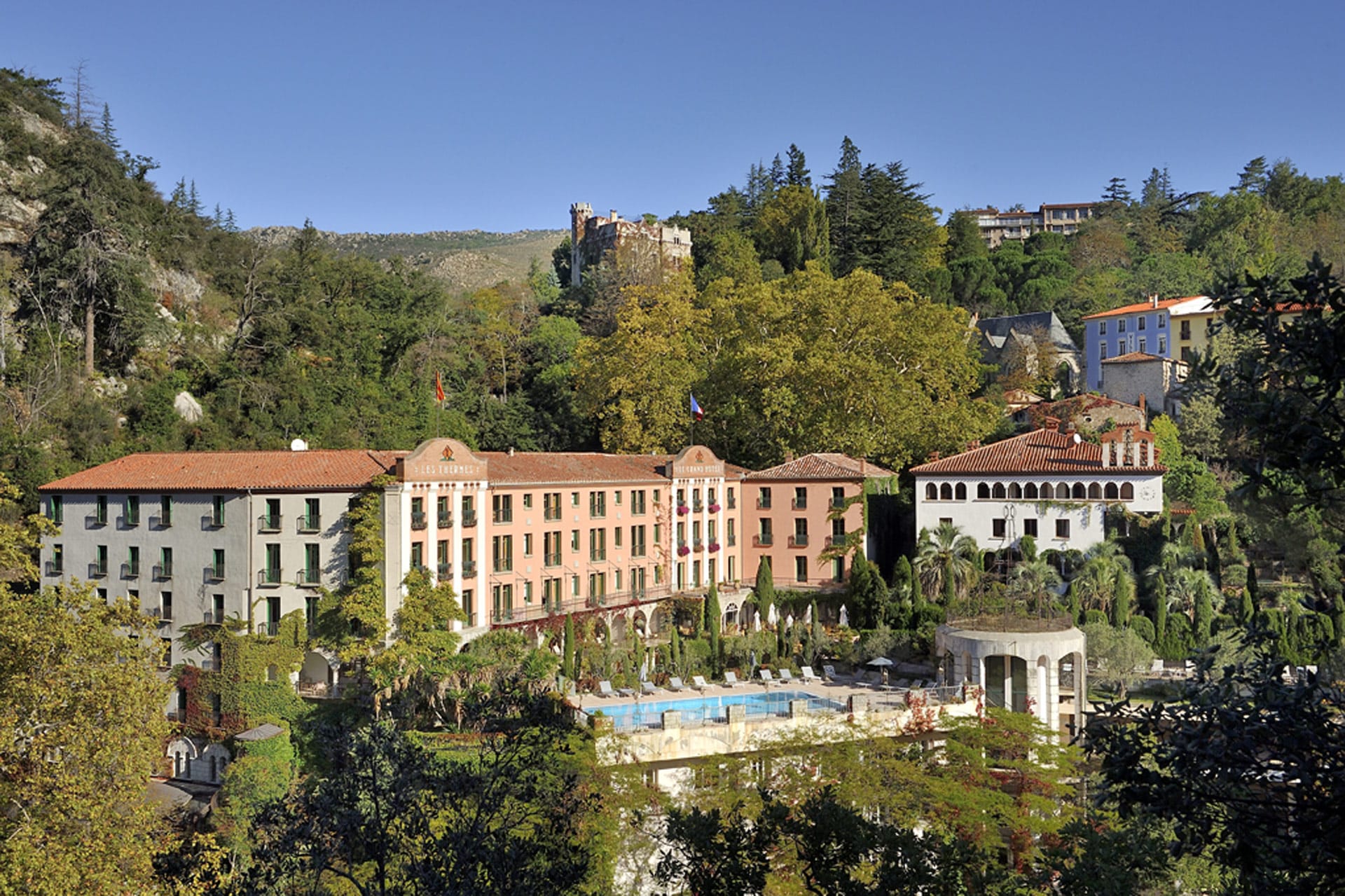 Molitg Les Bains était en fête autour de son église millénaire !